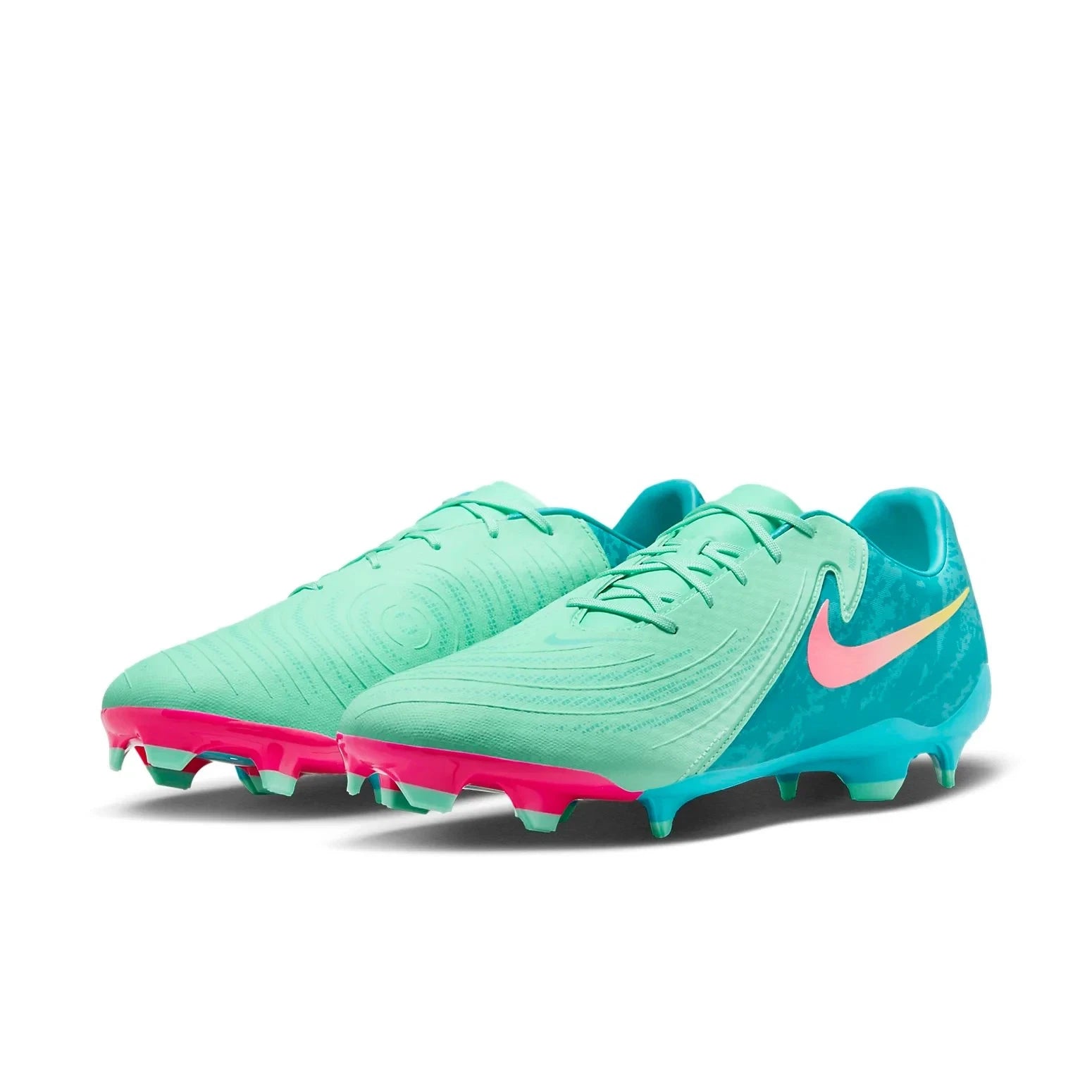 Women's Phantom GX II Academy LV8 FJ2553-300 Green Soccer Cleats HAWK3205