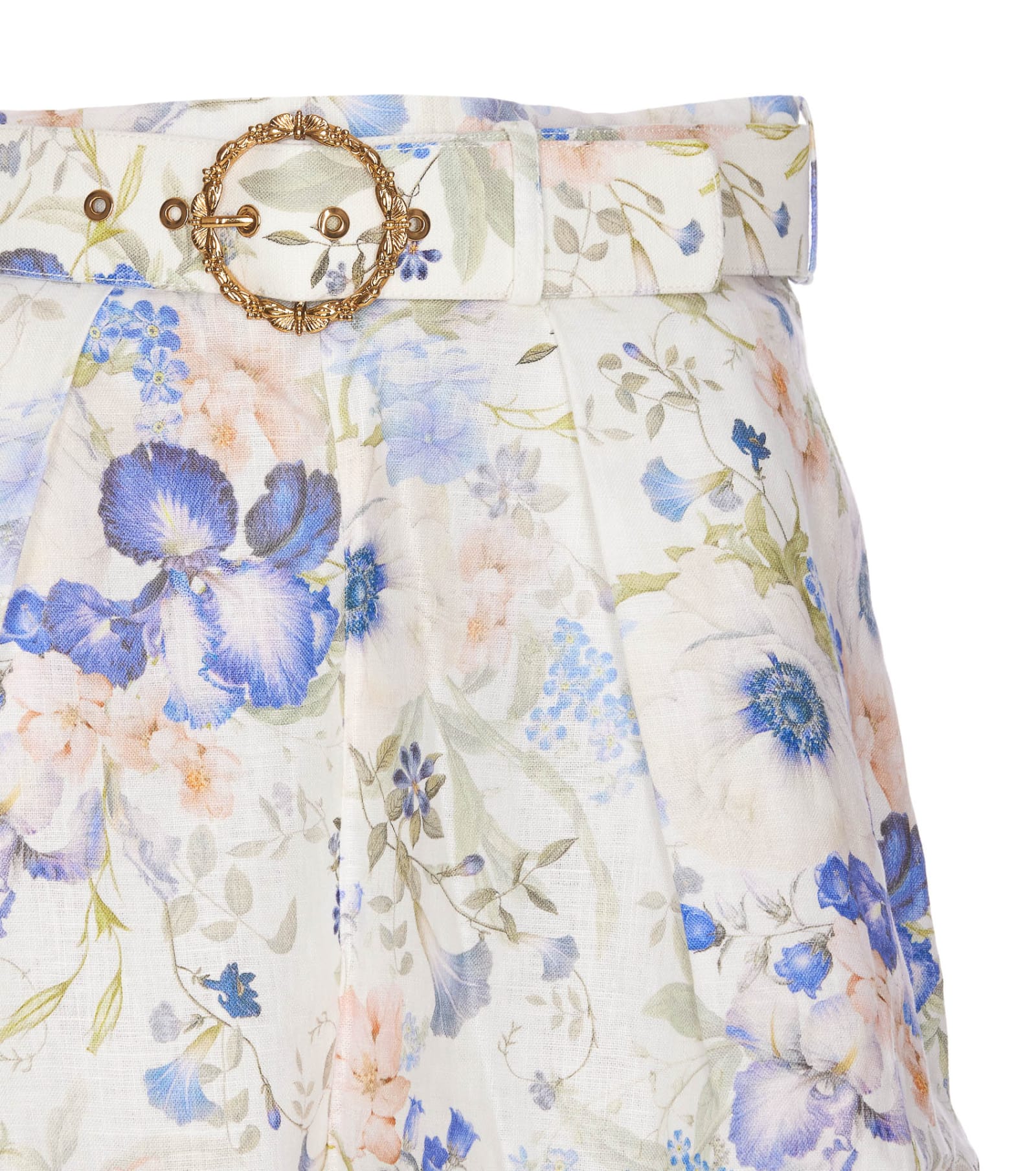 Natura Tuck Shorts