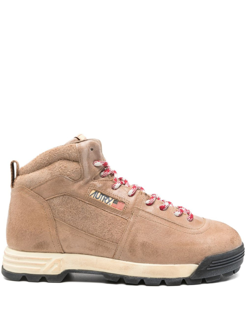Boots Brown