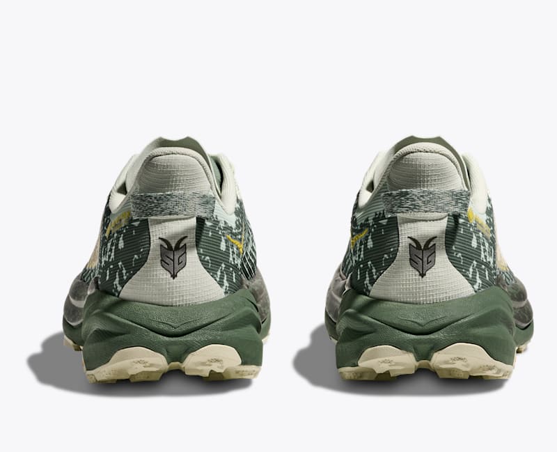 HOKA Men's Speedgoat 6 GTX Shoes in Sea Glass/Fern