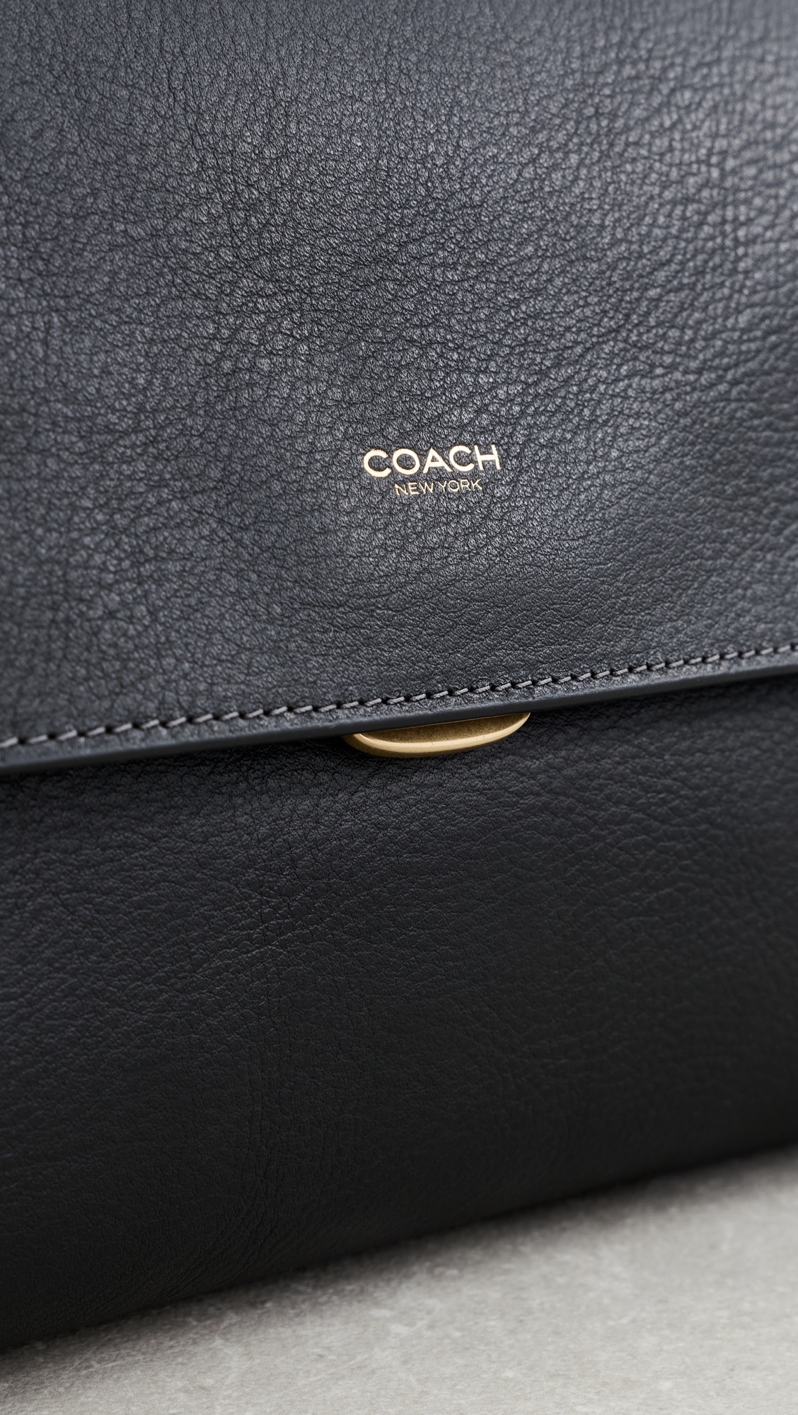 Natural Grain Leather Chelsea Shoulder Bag Black One Size