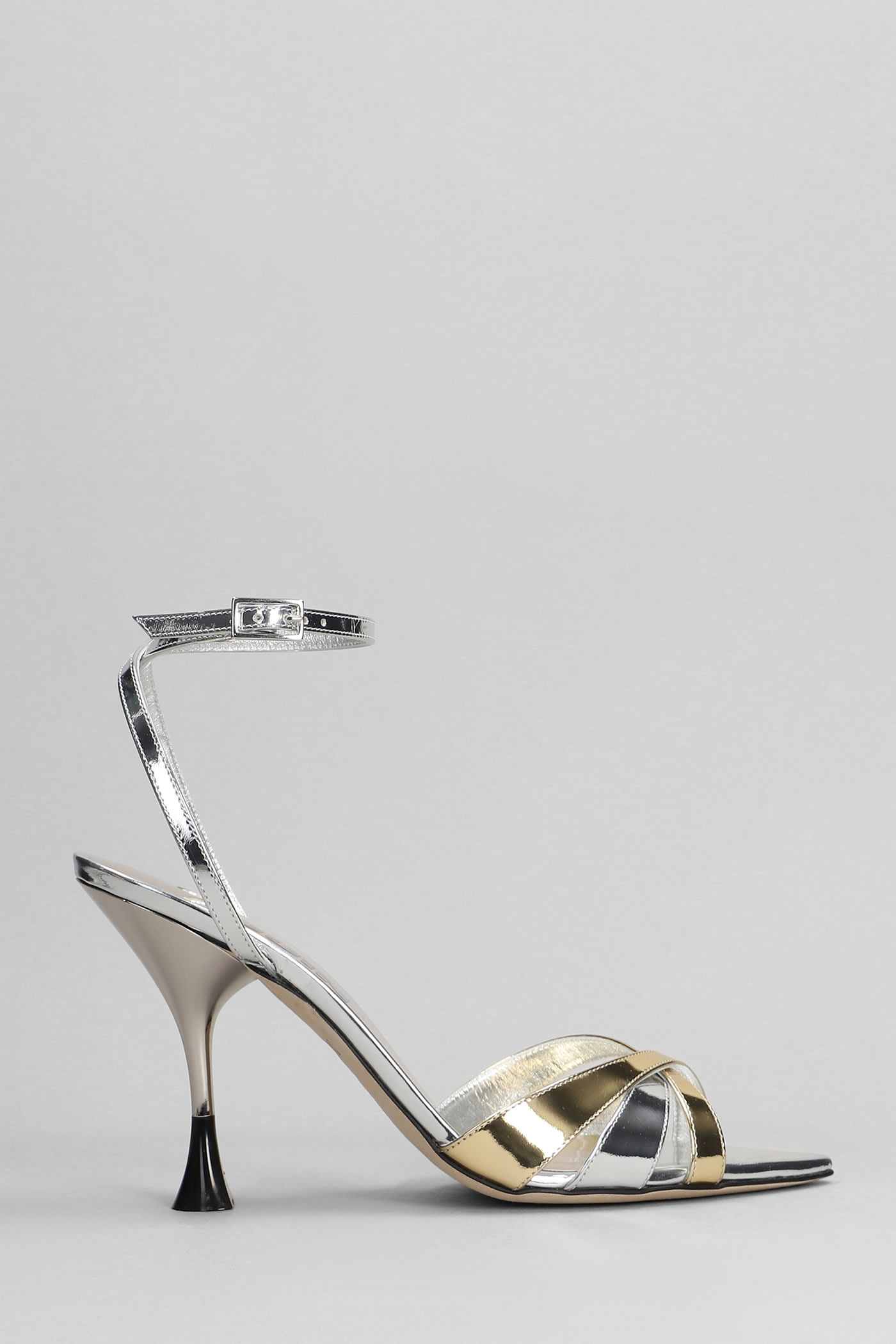 Noeli 095 Sandals In Silver Leather