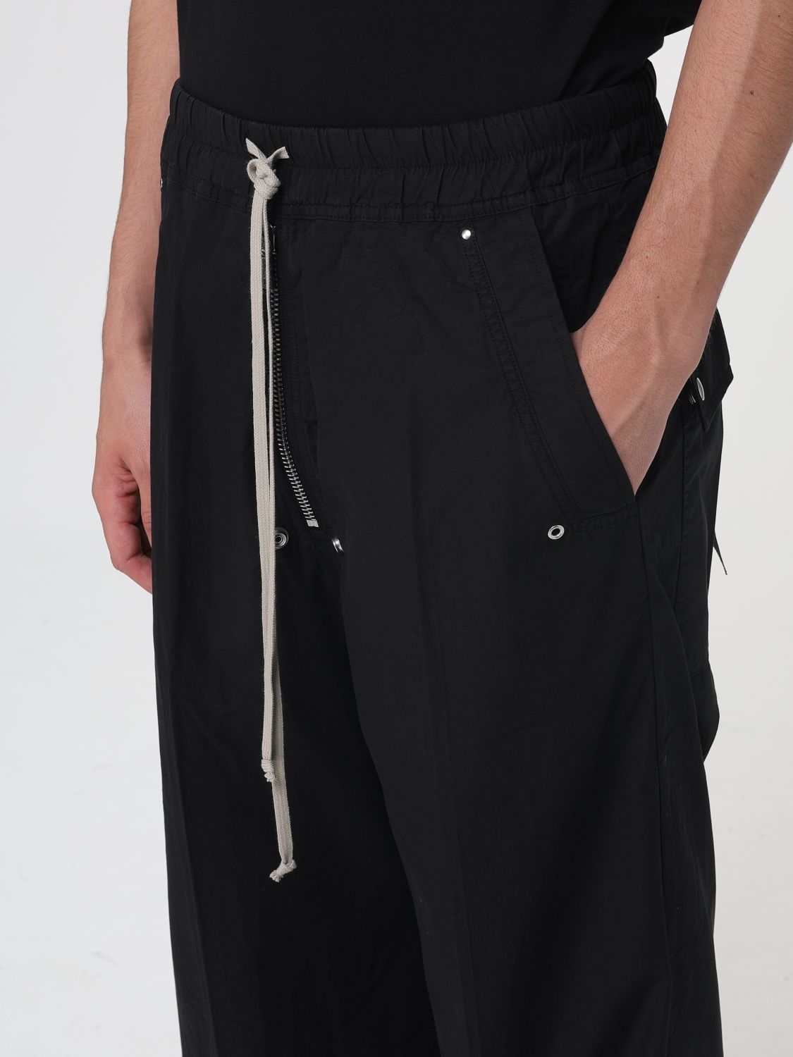 Pants Men color Black