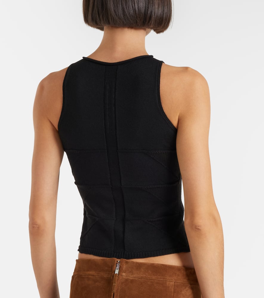 Virgin wool top