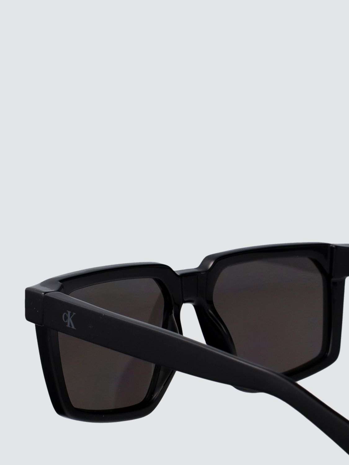 Sunglasses Men color Black
