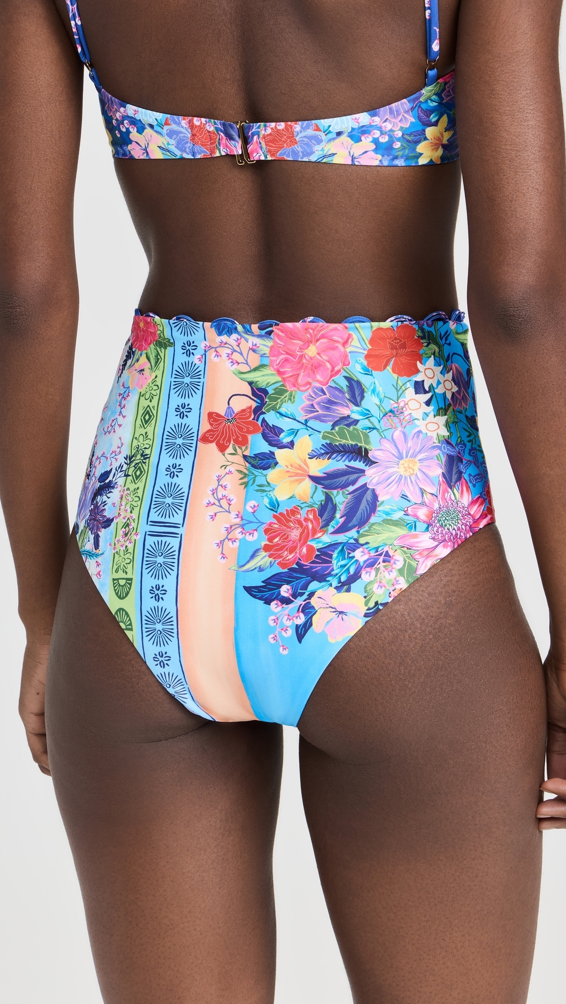 Alicia Bottoms Multicolor