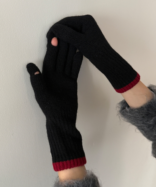 Line Long Gloves