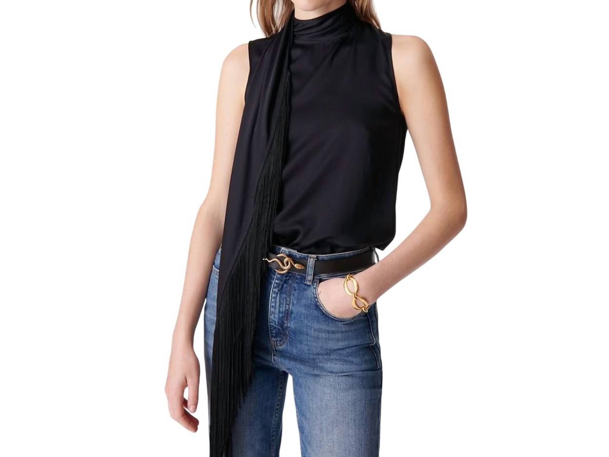 Django Top In Noir