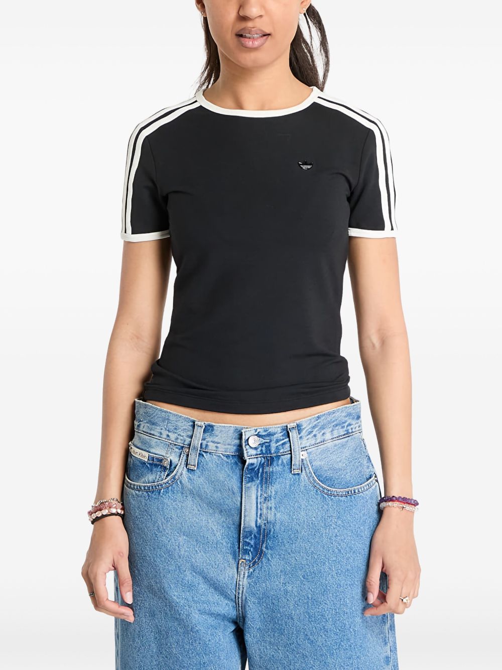 Logo-embroidered T-shirt - Black
