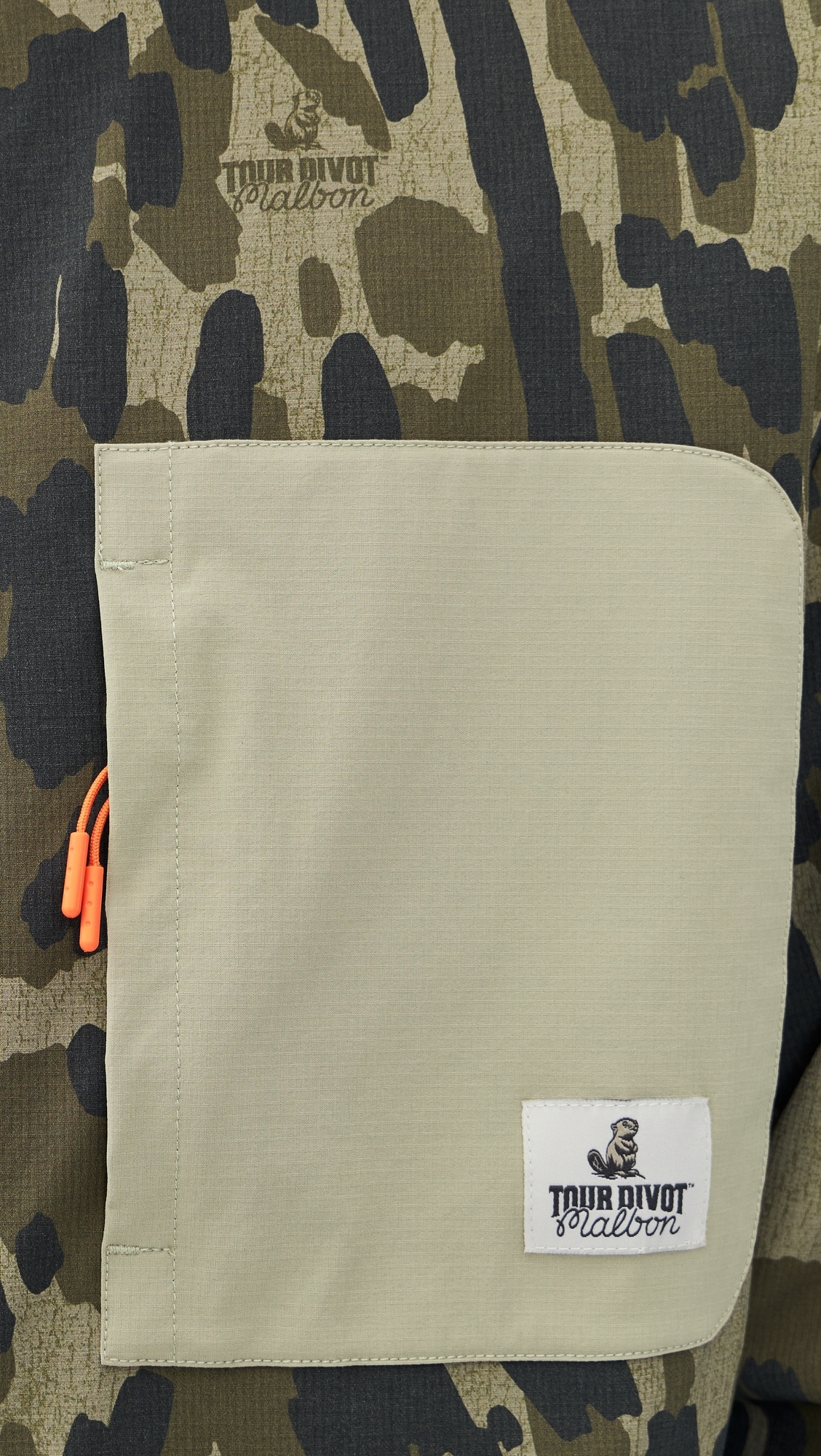 Tour Divot Camo Sherpa Jacket Bark Camo