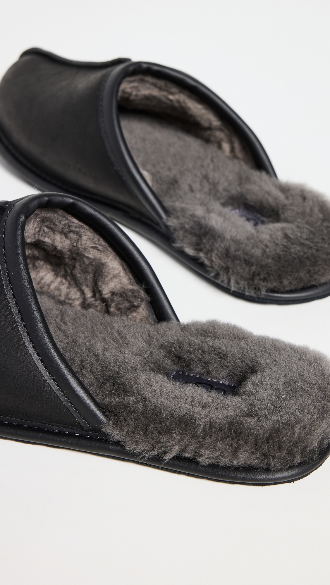 Scuff Leather Slippers Black