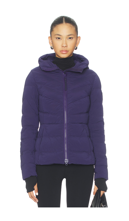Canada Goose Clair Jacket in Navy. L. Also in