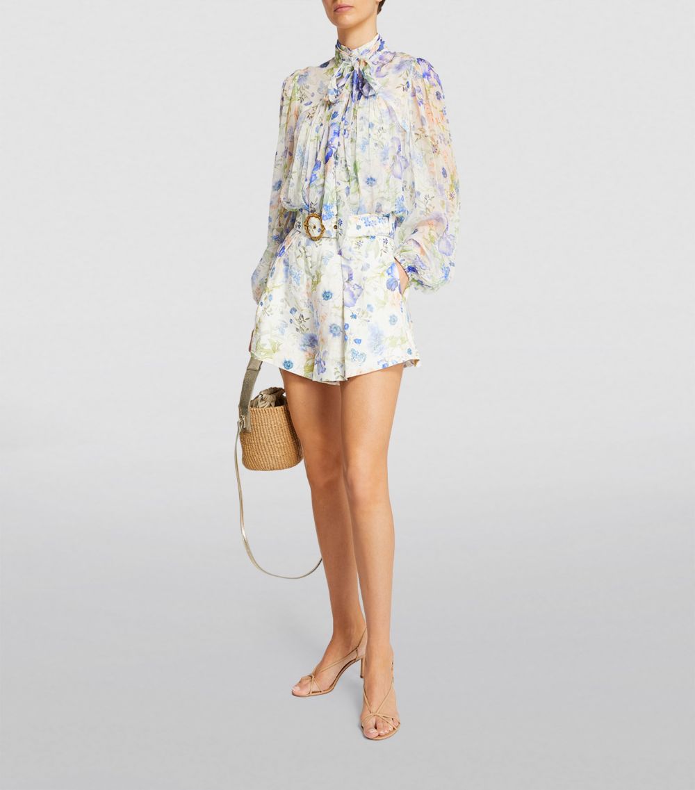 Linen Natura Tuck Shorts