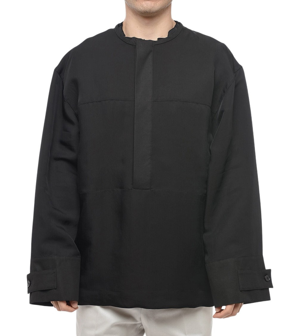 Black Solid Round Neck T-Shirt