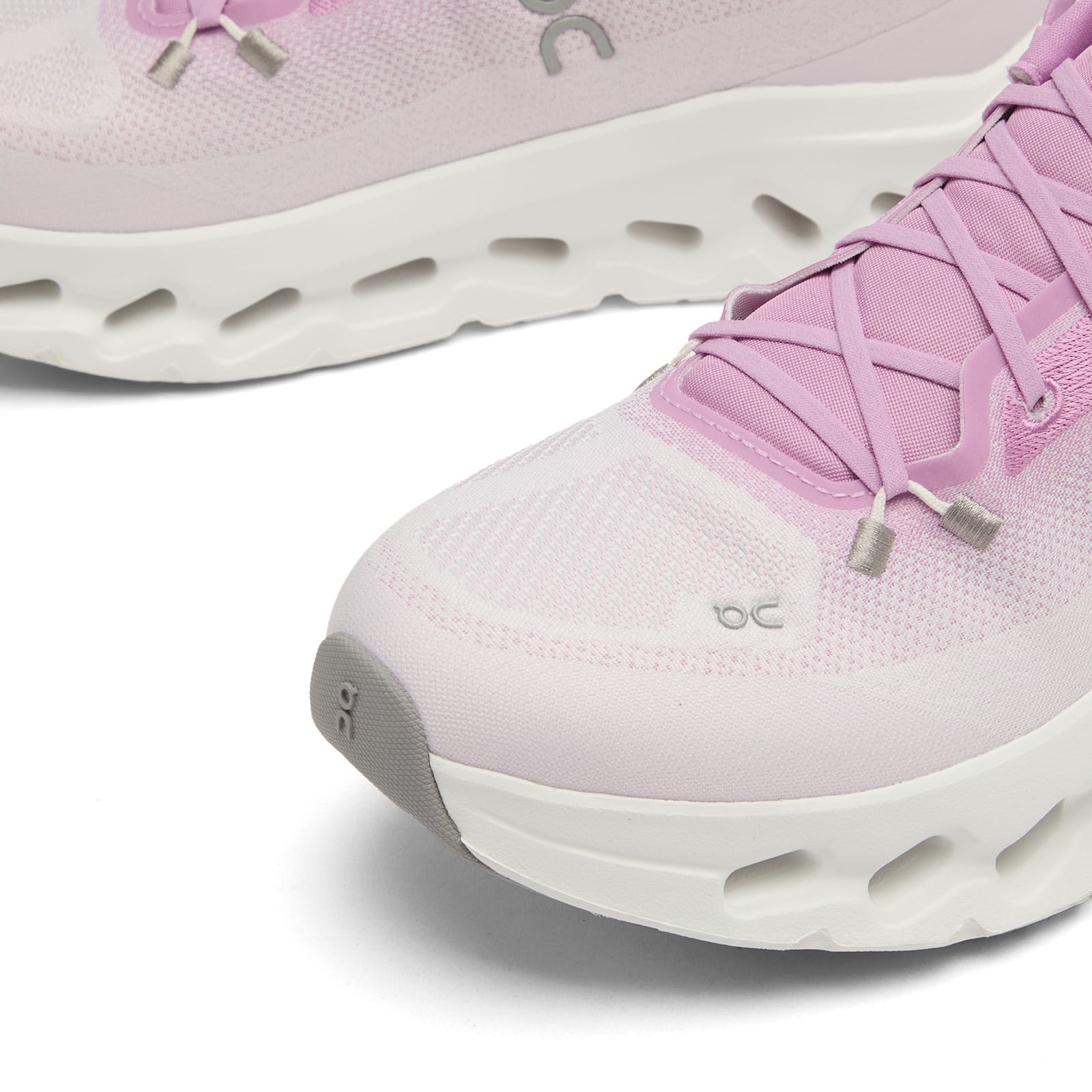 Women's Cloudtilt Sneaker Bloom/Sakura