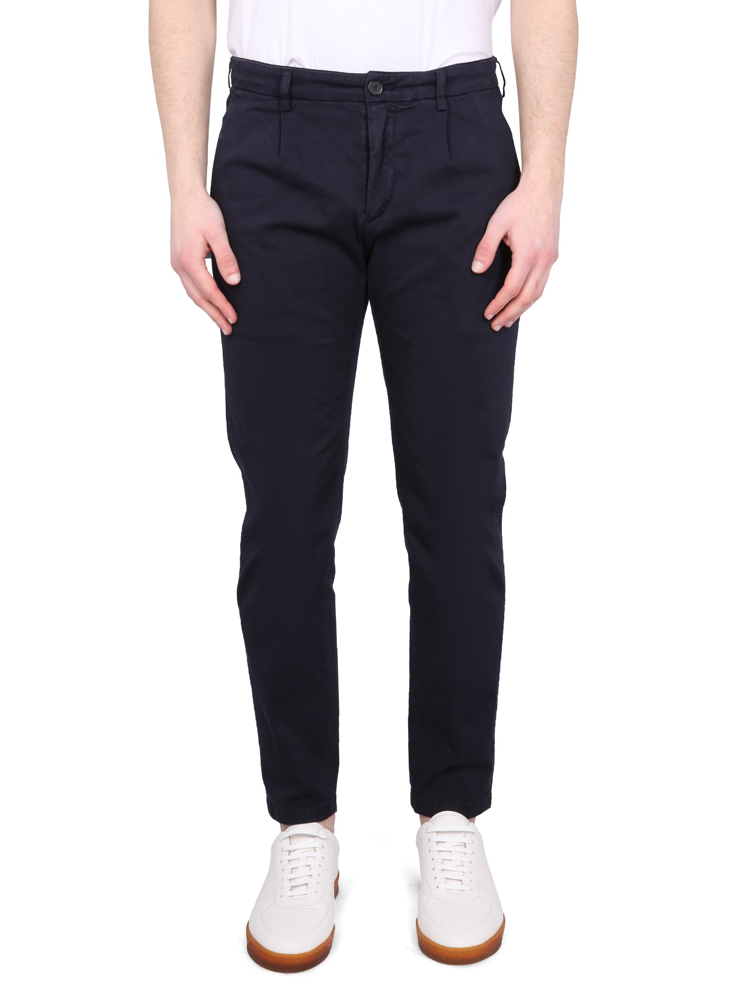Chino pants