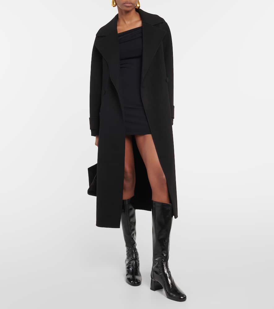 Off-shoulder minidress