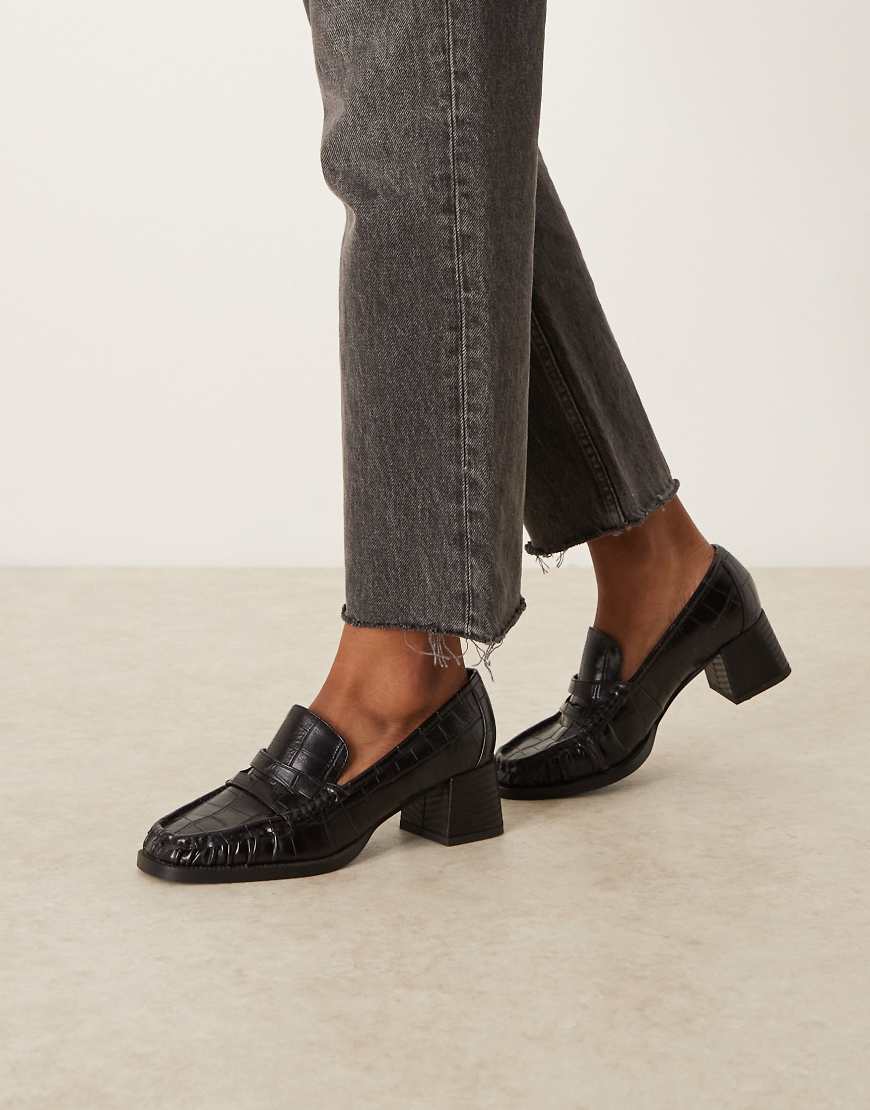 Siren mid heel loafers in black croc