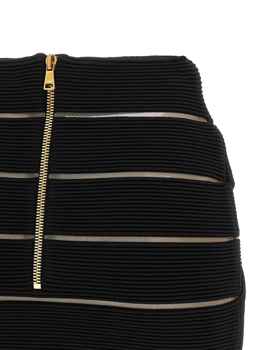 V-shaped Waist Skirt