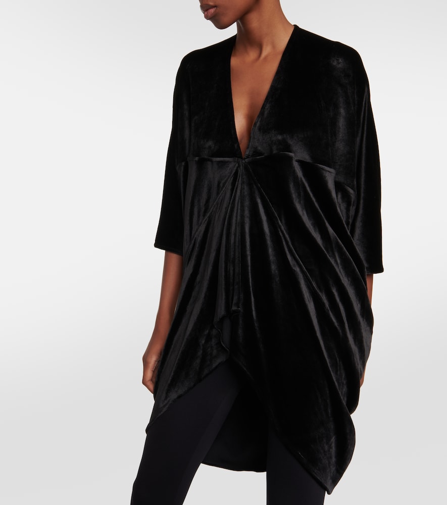 Em oversized top