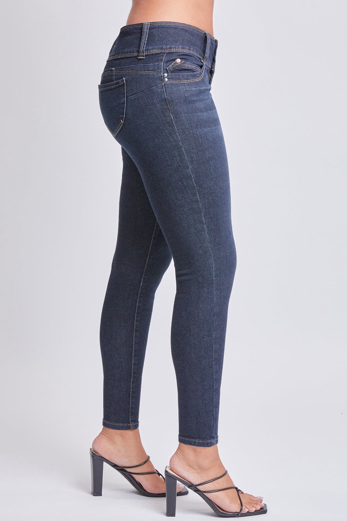 Women's Skinny Sustainable WannaBettaButt Jeans