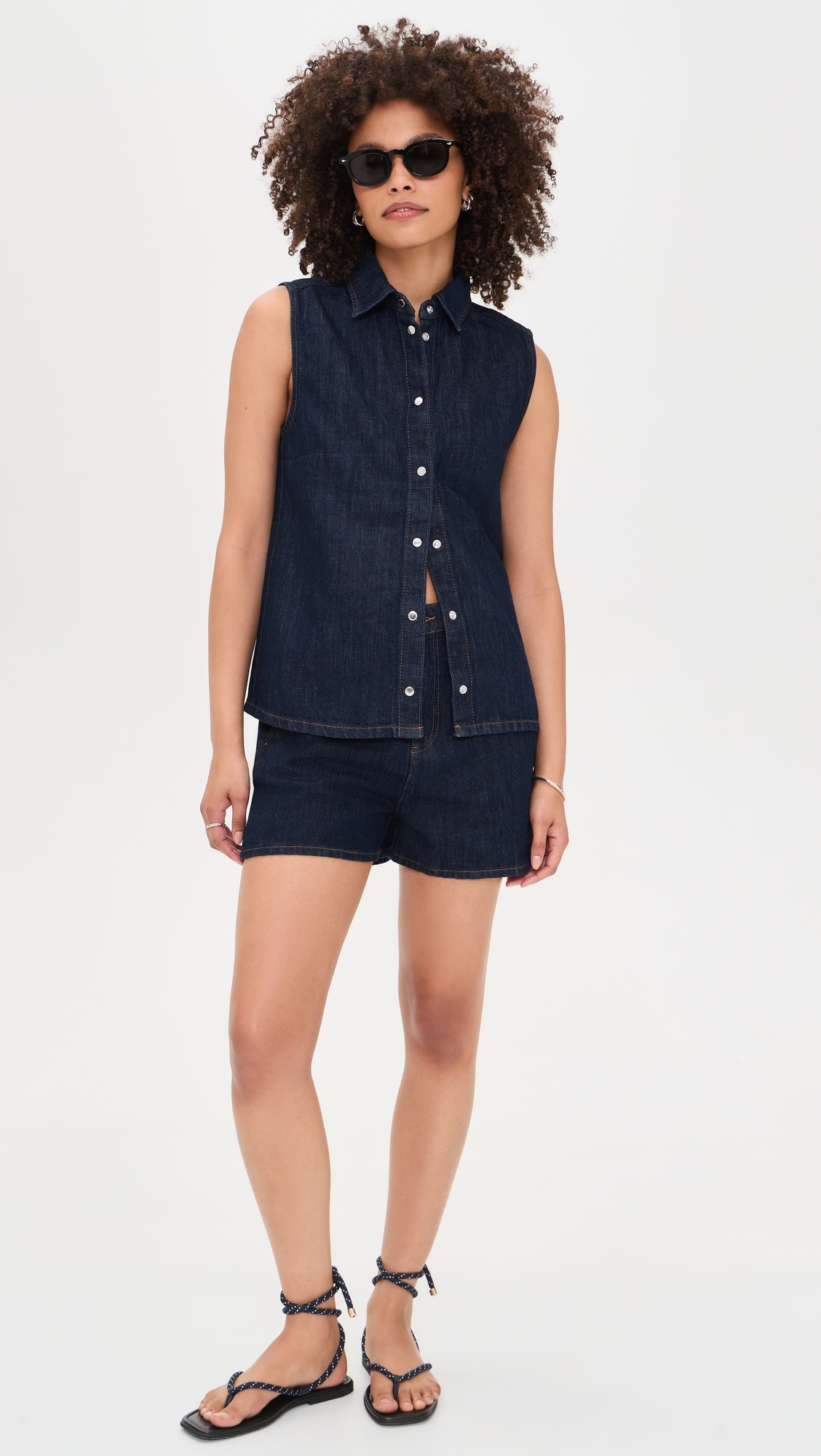 Sleeveless Shirt Blossom