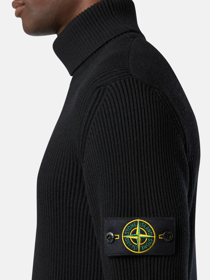 Ribbed Wool Turtleneck Pullover