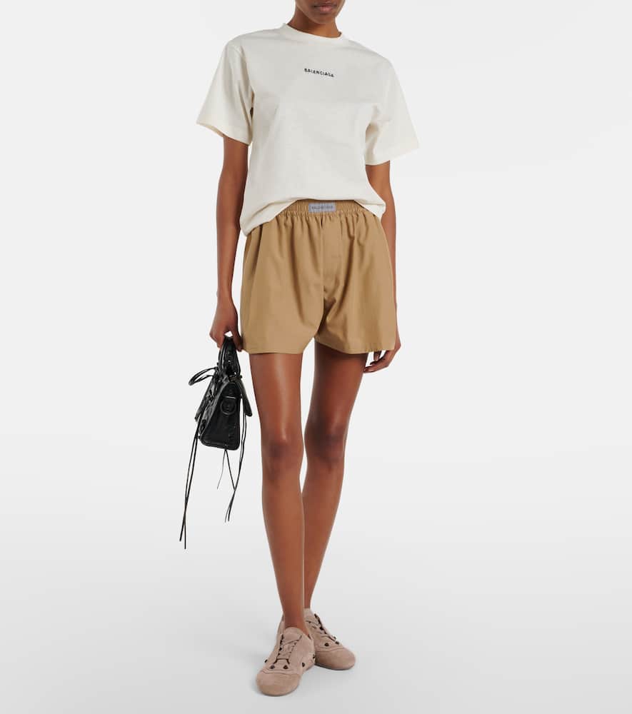 Logo shorts