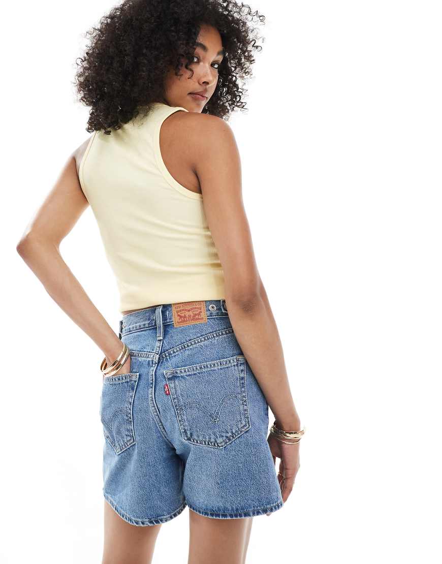 Cinch waist mid-thigh denim shorts in mid wash-Blue