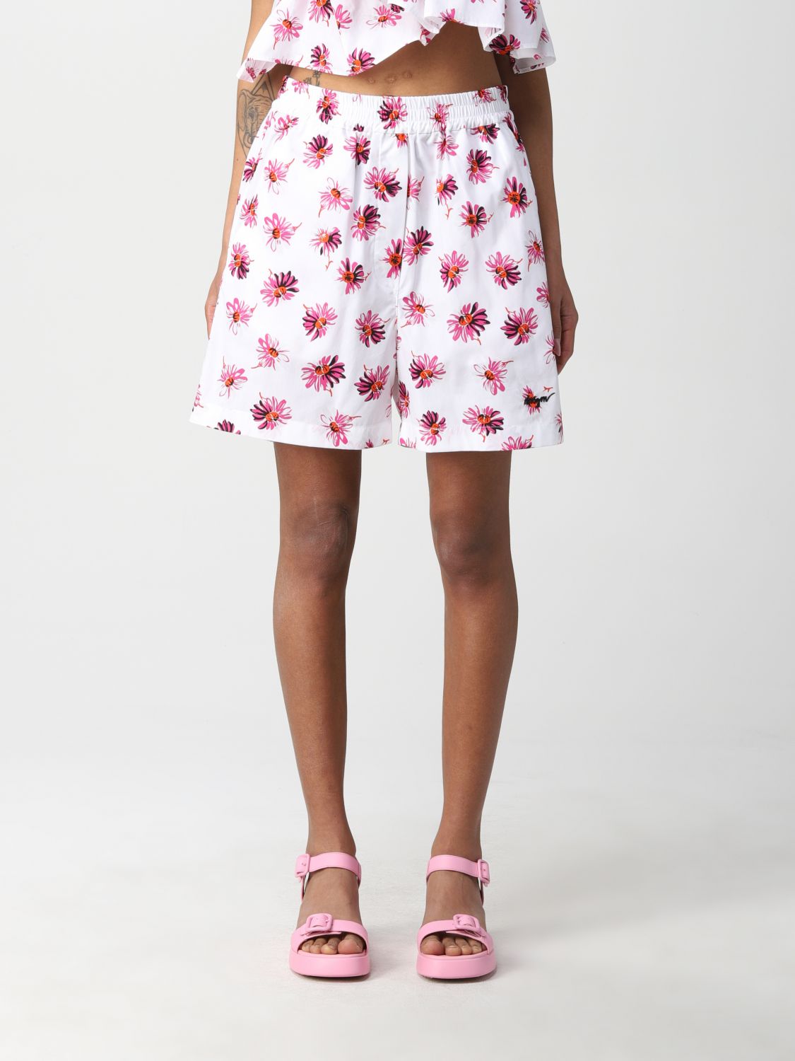 Short Women colour White