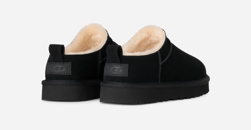 ® Women's Classic Micro Sheepskin Classic Boots in Black