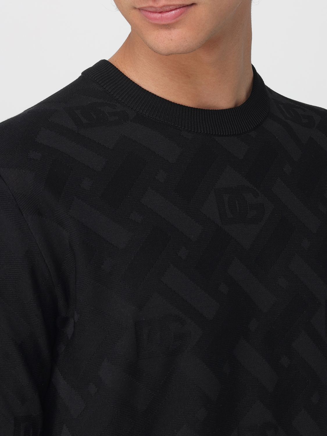 T-Shirt Men color Black