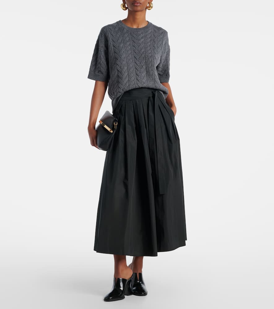 Dominus wool top