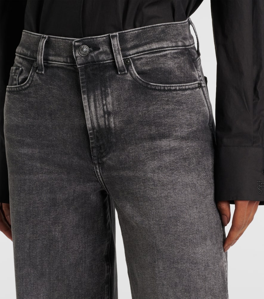 High-rise wide-leg jeans