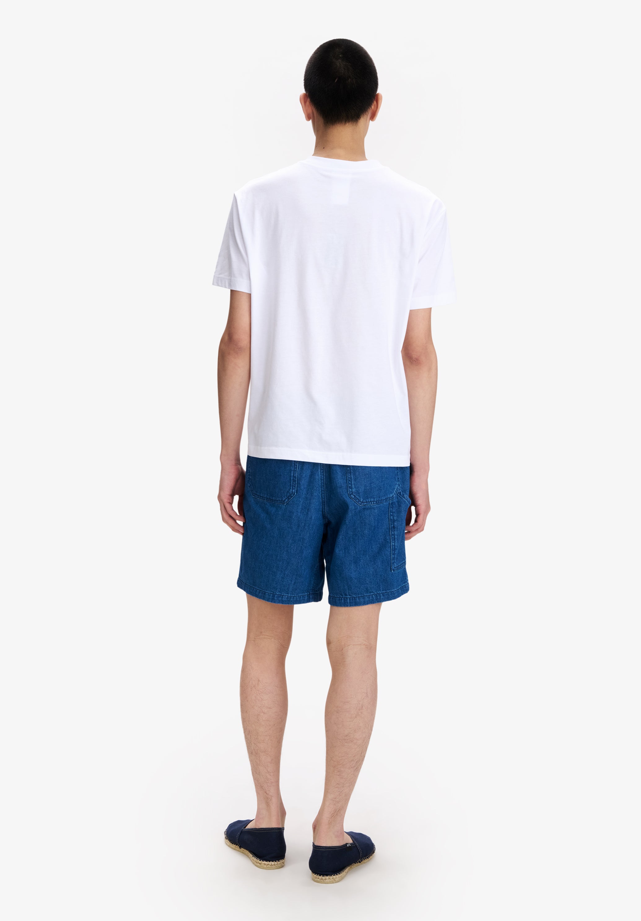 A. P.C. Men's Olive Oil T-Shirt Size: Extra Small in White