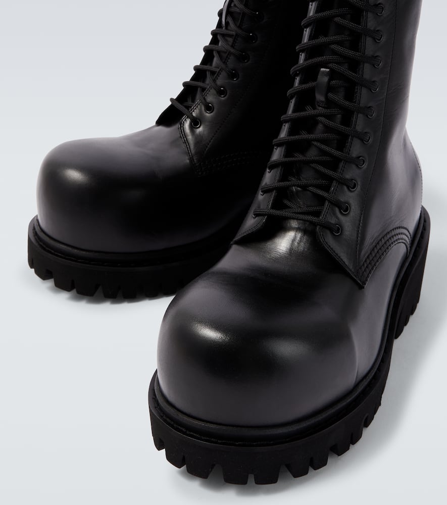 Stomper leather boots