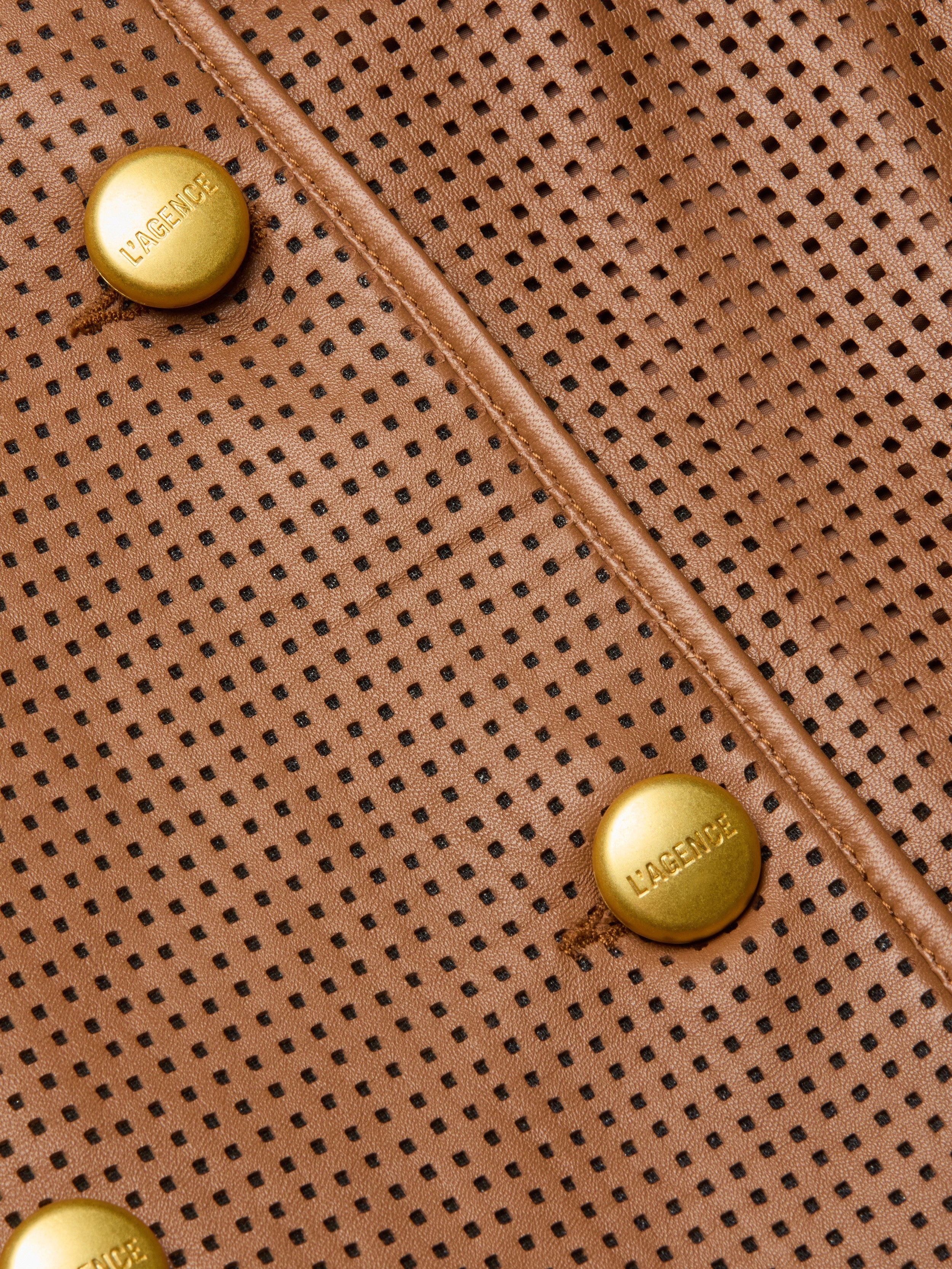 Baylee Leather Trench Coat In Soft Cognac