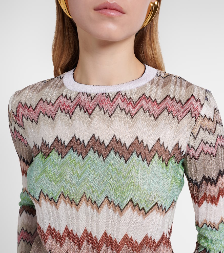 Zigzag lamé top