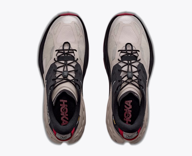 HOKA Men's Speedgoat 7 GTX Shoes in Black/River Rock Grey