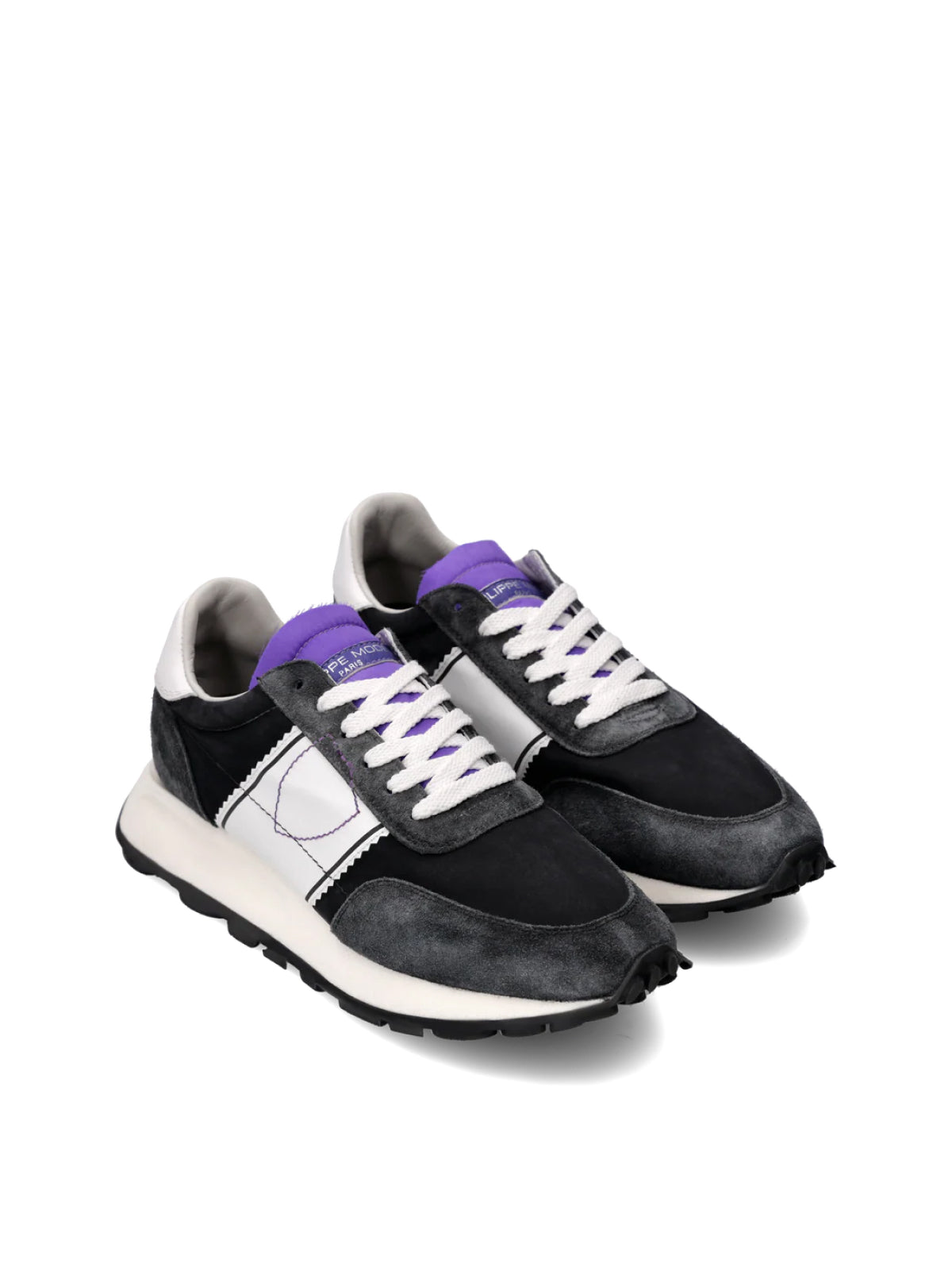 Sneaker — Black