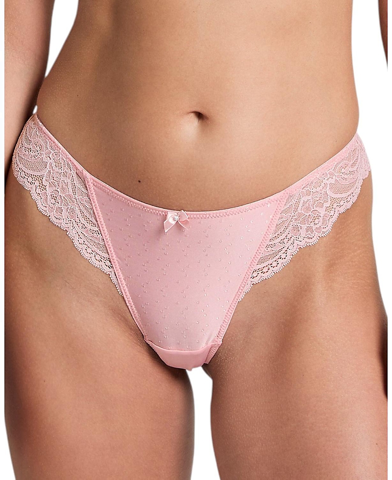 Sophie Thong