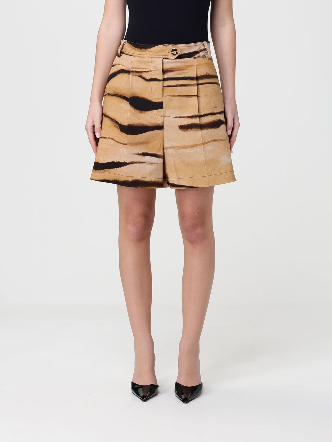 Shorts Woman color Camel