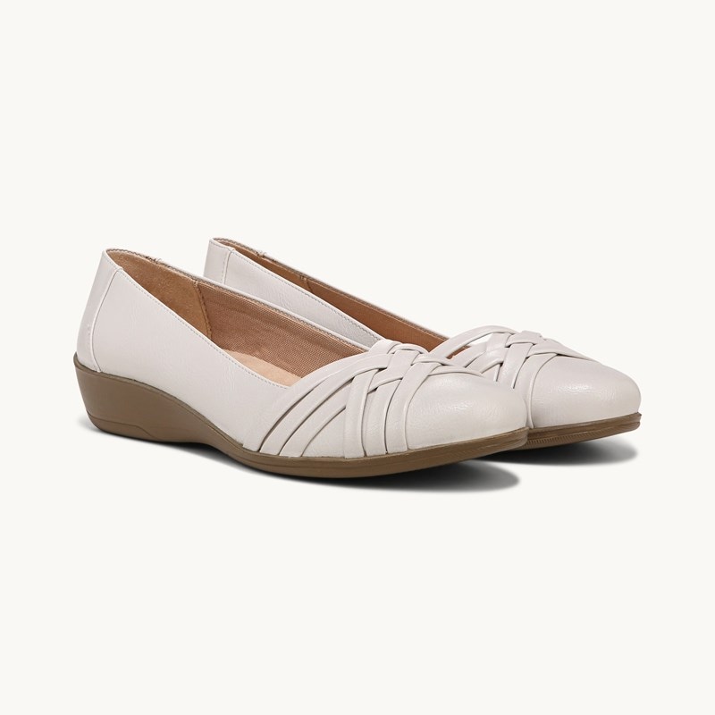 Stride Incredible Slip On Shoes Vanilla Faux Leather
