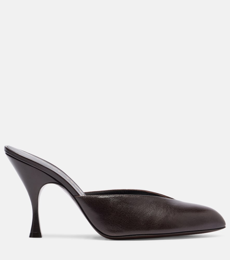 Sitting Pretty 95 leather mules