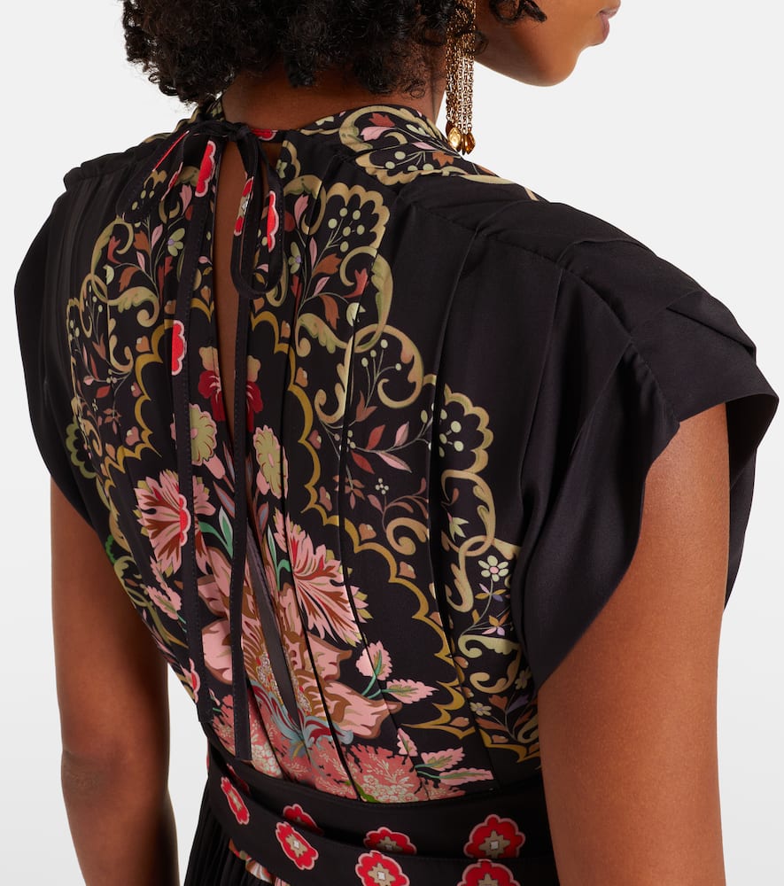 Accordion printed plissé maxi dress