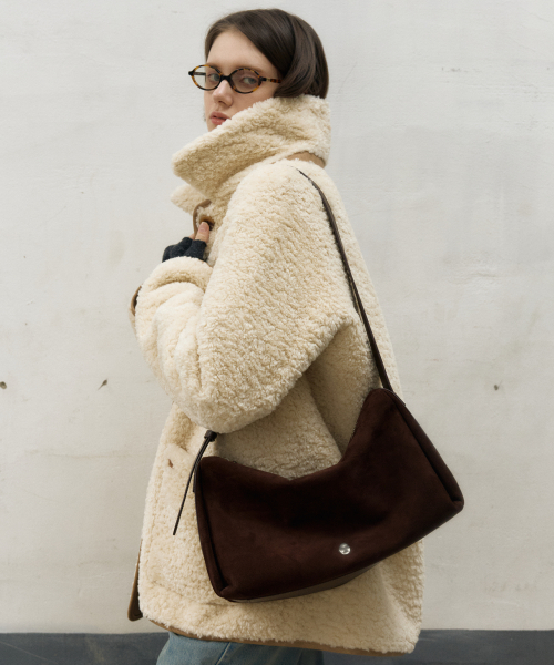 Soft Shoulder Large Suede Brown