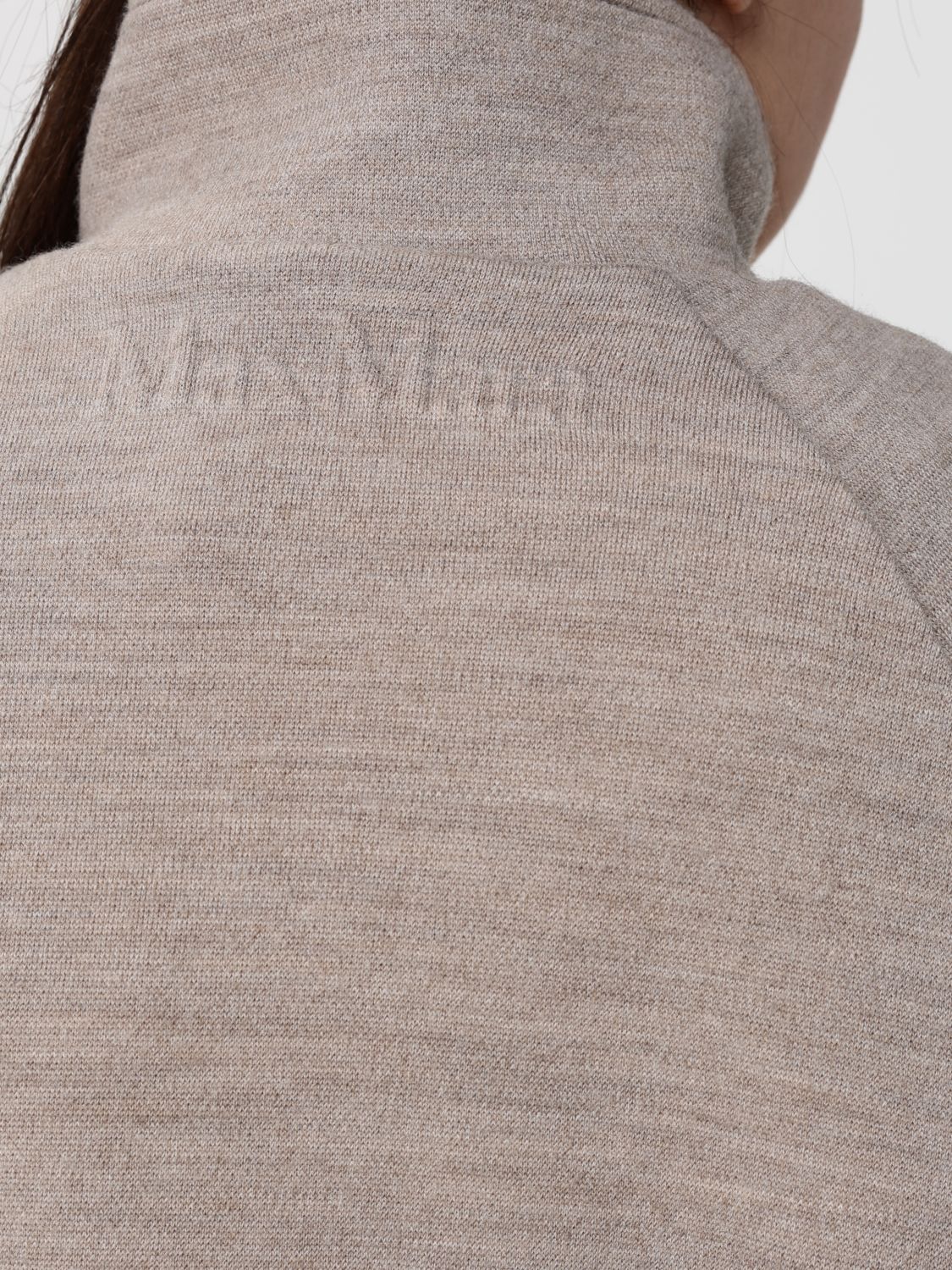 Sweater Woman color Beige