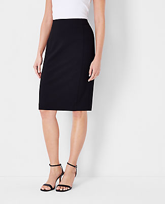 Ann Taylor The Petite Seamed Pencil Skirt in Seasonless Stretch