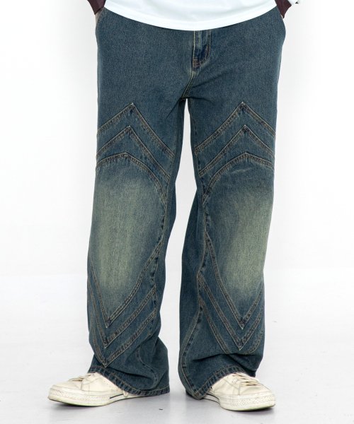 XP184 Triple Incision Denim Pants