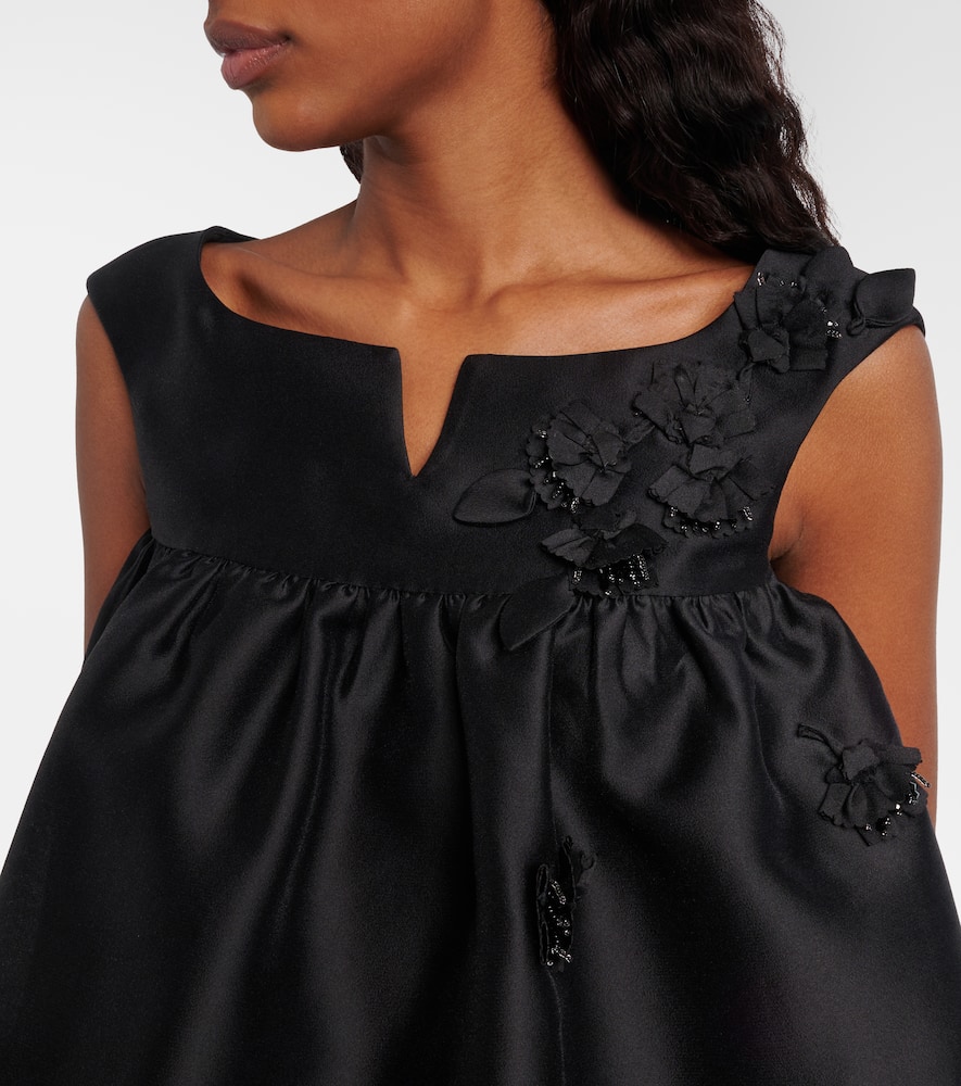 Floral-appliqué top